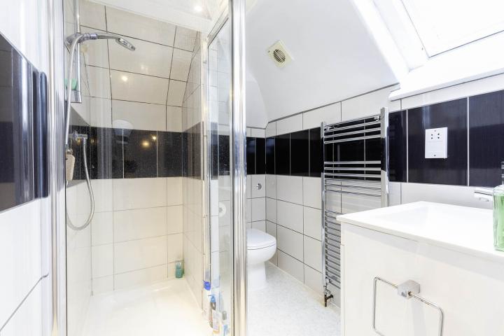 Modern Apartment Kidderpore Avenue, Hampstead